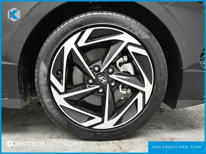 HYUNDAI SONATA INSPIRATION