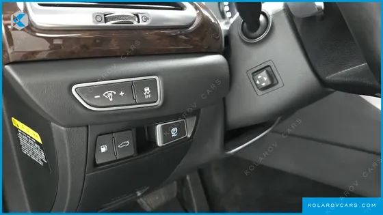 GENESIS EQ900 3.8 GDI AWD