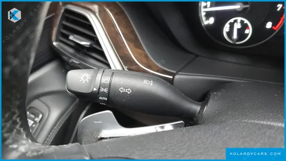 GENESIS EQ900 3.8 GDI AWD
