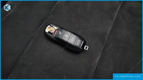 PORSCHE 718 2.0