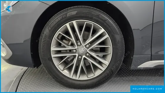 HYUNDAI GRANDEUR EXCLUSIVE