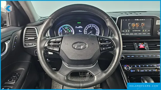 HYUNDAI GRANDEUR EXCLUSIVE