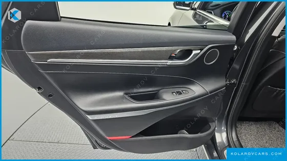 HYUNDAI GRANDEUR EXCLUSIVE