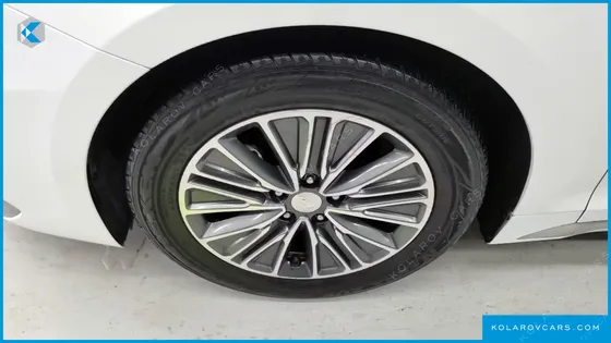 HYUNDAI GRANDEUR EXCLUSIVE