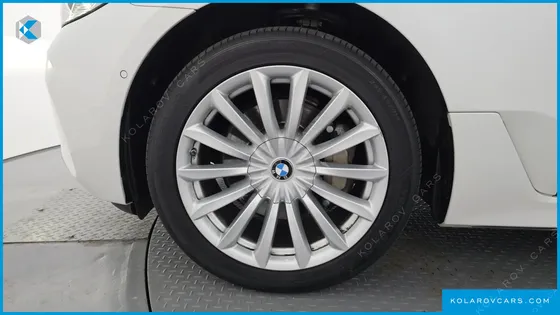 BMW GRAN TURISMO (GT) 630I XDRIVE LUXURY