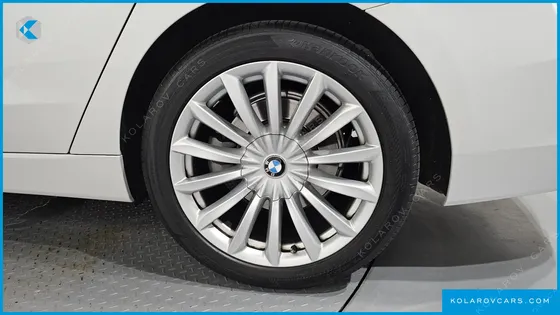 BMW GRAN TURISMO (GT) 630I XDRIVE LUXURY