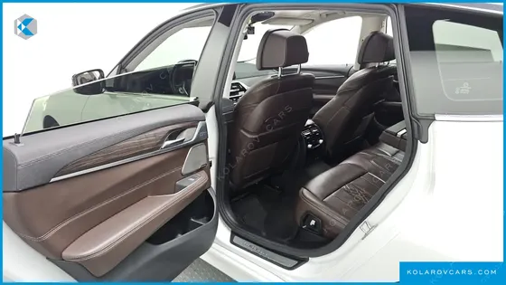 BMW GRAN TURISMO (GT) 630I XDRIVE LUXURY