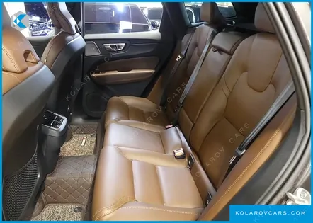 VOLVO XC60 B5 ULTIMATE BRIGHT