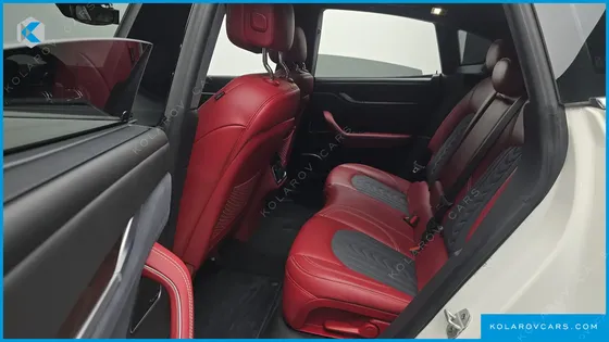 MASERATI LEVANTE 3.0 DIESEL AWD GRANLUSSO