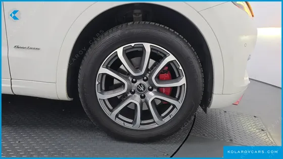 MASERATI LEVANTE 3.0 DIESEL AWD GRANLUSSO