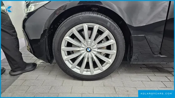 BMW GRAN TURISMO (GT) 630I XDRIVE LUXURY