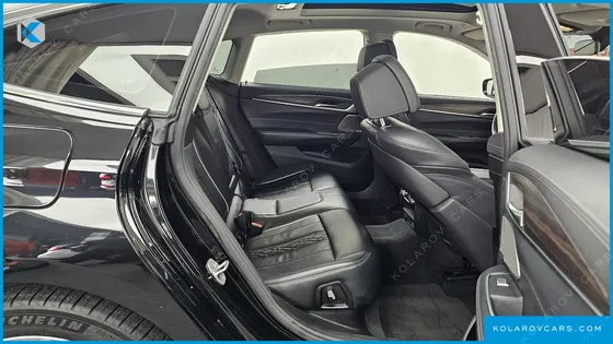 BMW GRAN TURISMO (GT) 630I XDRIVE LUXURY