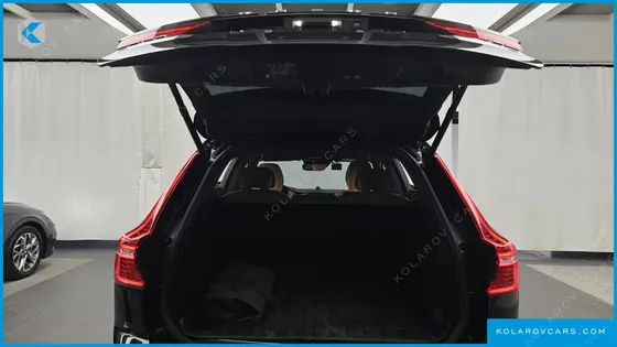 VOLVO XC60 T8 INSCRIPTION