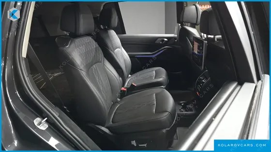 BMW X7 XDRIVE 40I DESIGN PURE EXCELLENCE 6-SEATER