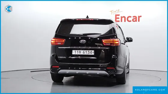 KIA CARNIVAL 9-SEATER NOBLESSE SPECIAL