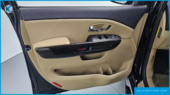KIA CARNIVAL 9-SEATER NOBLESSE SPECIAL