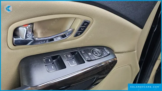 KIA CARNIVAL 9-SEATER NOBLESSE SPECIAL