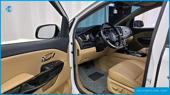 KIA CARNIVAL GASOLINE 9-SEATER NOBLESSE SPECIAL