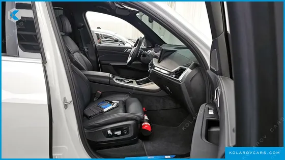 BMW X7 XDRIVE 40I DESIGN PURE EXCELLENCE 7-SEATER