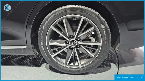 HYUNDAI GRANDEUR 2.5