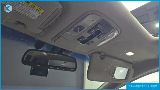 KIA CARNIVAL 9-SEATER PRSTIGE