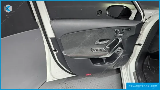 MERCEDES A-CLASS AMG A35 4MATIC SEDAN