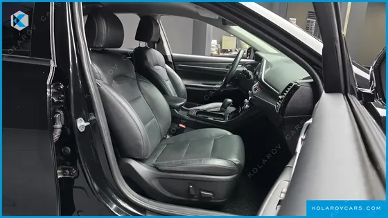 HYUNDAI GRANDEUR 2.4 PREMIUM