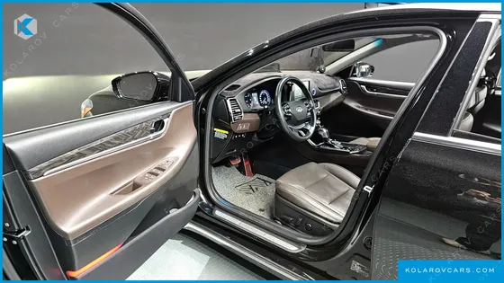 HYUNDAI GRANDEUR 2.2 DIESEL PREMIUM