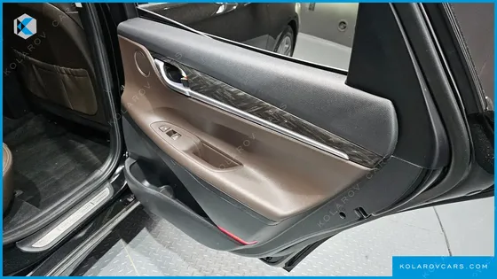 HYUNDAI GRANDEUR 2.2 DIESEL PREMIUM