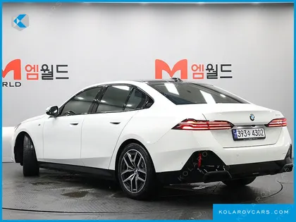 BMW 5 SERIES 520I M SPORT