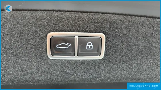 GENESIS G90 GASOLINE 3.5 TURBO AWD