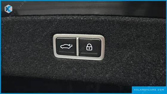 GENESIS G90 GASOLINE 3.5 TURBO AWD