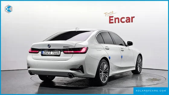 BMW 3 SERIES 320I LUXURY