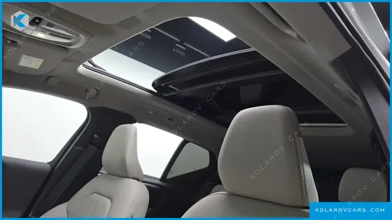 VOLVO XC40 B4 ULTIMATE BRIGHT