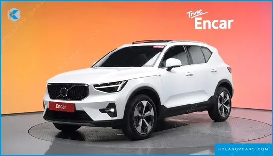 VOLVO XC40 B4 ULTIMATE BRIGHT