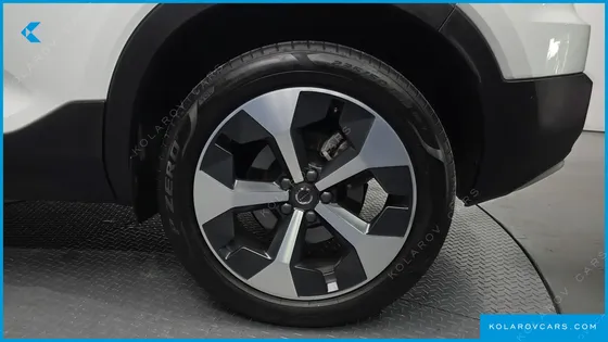 VOLVO XC40 B4 ULTIMATE BRIGHT