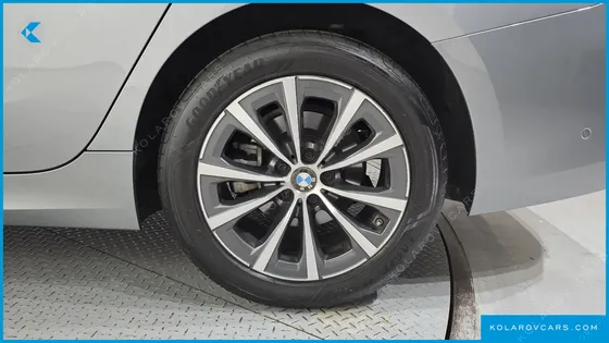 BMW 3 SERIES 320I