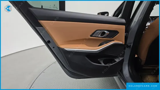 BMW 3 SERIES 320I