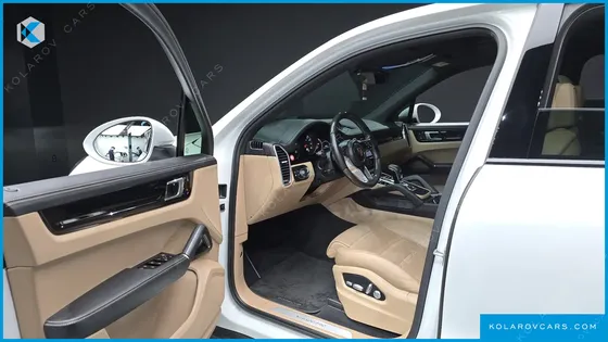 PORSCHE CAYENNE 3.0