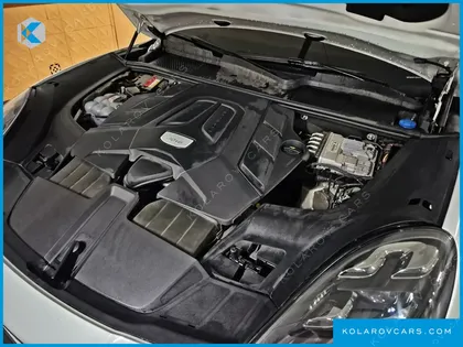 PORSCHE CAYENNE 3.0