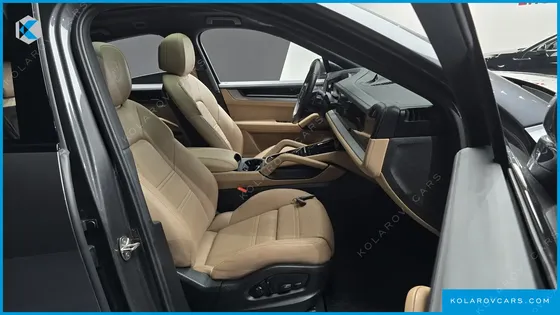 PORSCHE CAYENNE 3.0 COUPE