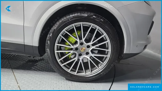 PORSCHE CAYENNE 3.0 E-HYBRID PLATINUM EDITION