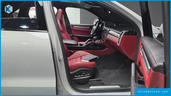 PORSCHE CAYENNE 3.0 E-HYBRID PLATINUM EDITION