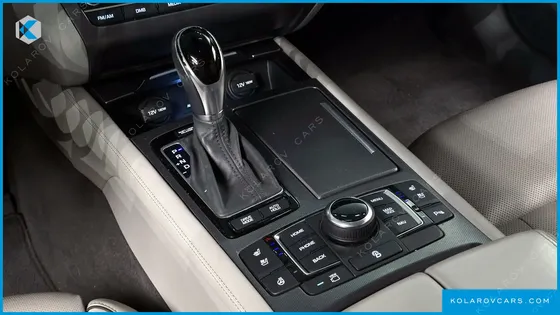 HYUNDAI GENESIS G330 PREMIUM AWD