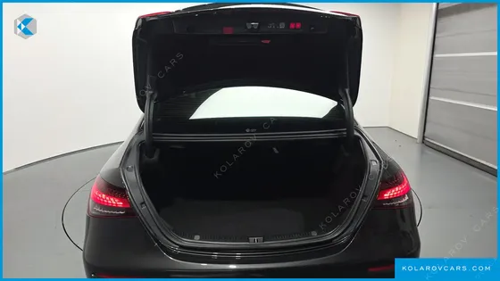 MERCEDES E-CLASS E220D 4MATIC EXCLUSIVE
