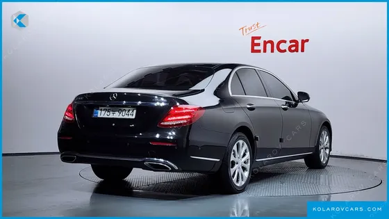 MERCEDES E-CLASS E220D 4MATIC EXCLUSIVE