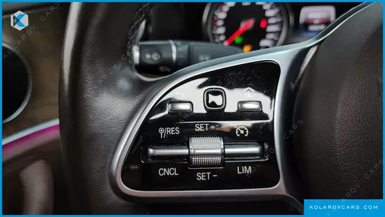 MERCEDES E-CLASS E220D 4MATIC EXCLUSIVE