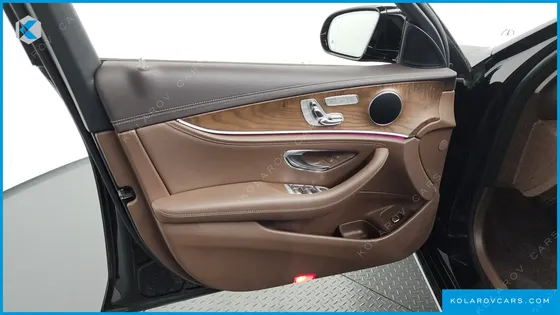 MERCEDES E-CLASS E220D 4MATIC EXCLUSIVE