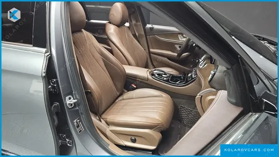 MERCEDES E-CLASS E300 4MATIC EXCLUSIVE
