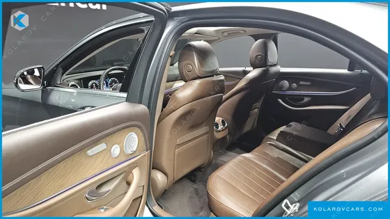 MERCEDES E-CLASS E300 4MATIC EXCLUSIVE
